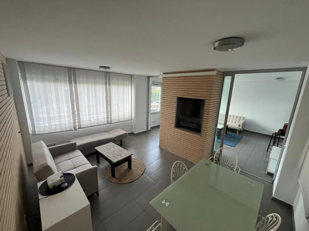 Apartamento Agradable, Vistas Al Mar เบนิสกัสซิม ภายนอก รูปภาพ